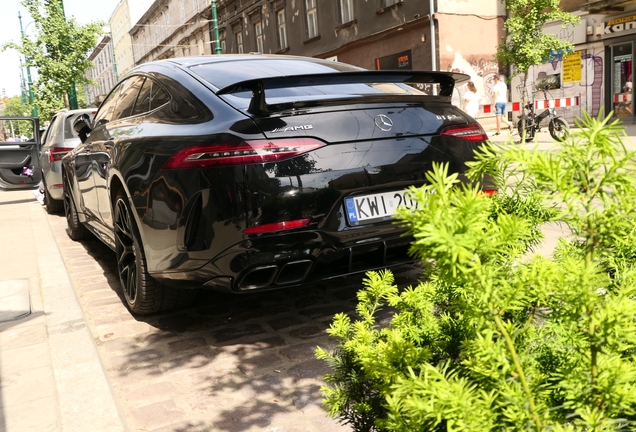 Mercedes-AMG GT 63 S X290
