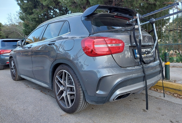 Mercedes-Benz GLA 45 AMG X156