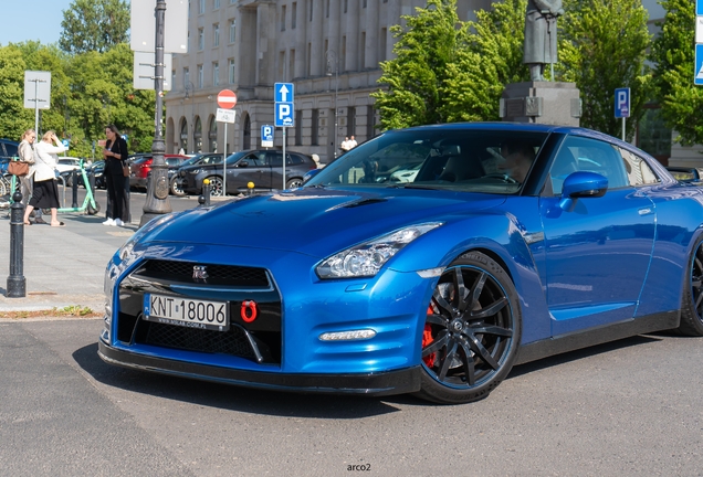 Nissan GT-R 2014
