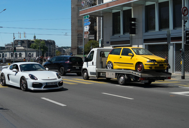Porsche 718 Cayman GT4