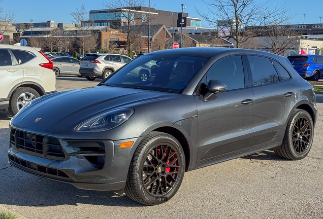 Porsche 95B Macan GTS MkII