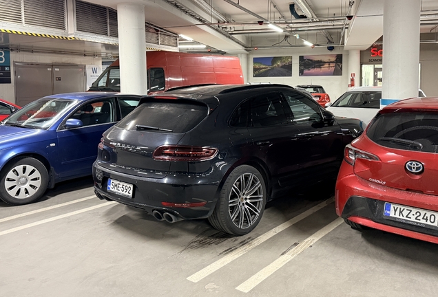 Porsche 95B Macan Turbo MkI