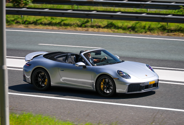 Porsche 992 Carrera 4 GTS Cabriolet MkII