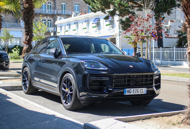 Porsche Cayenne Coupé Turbo E-Hybrid
