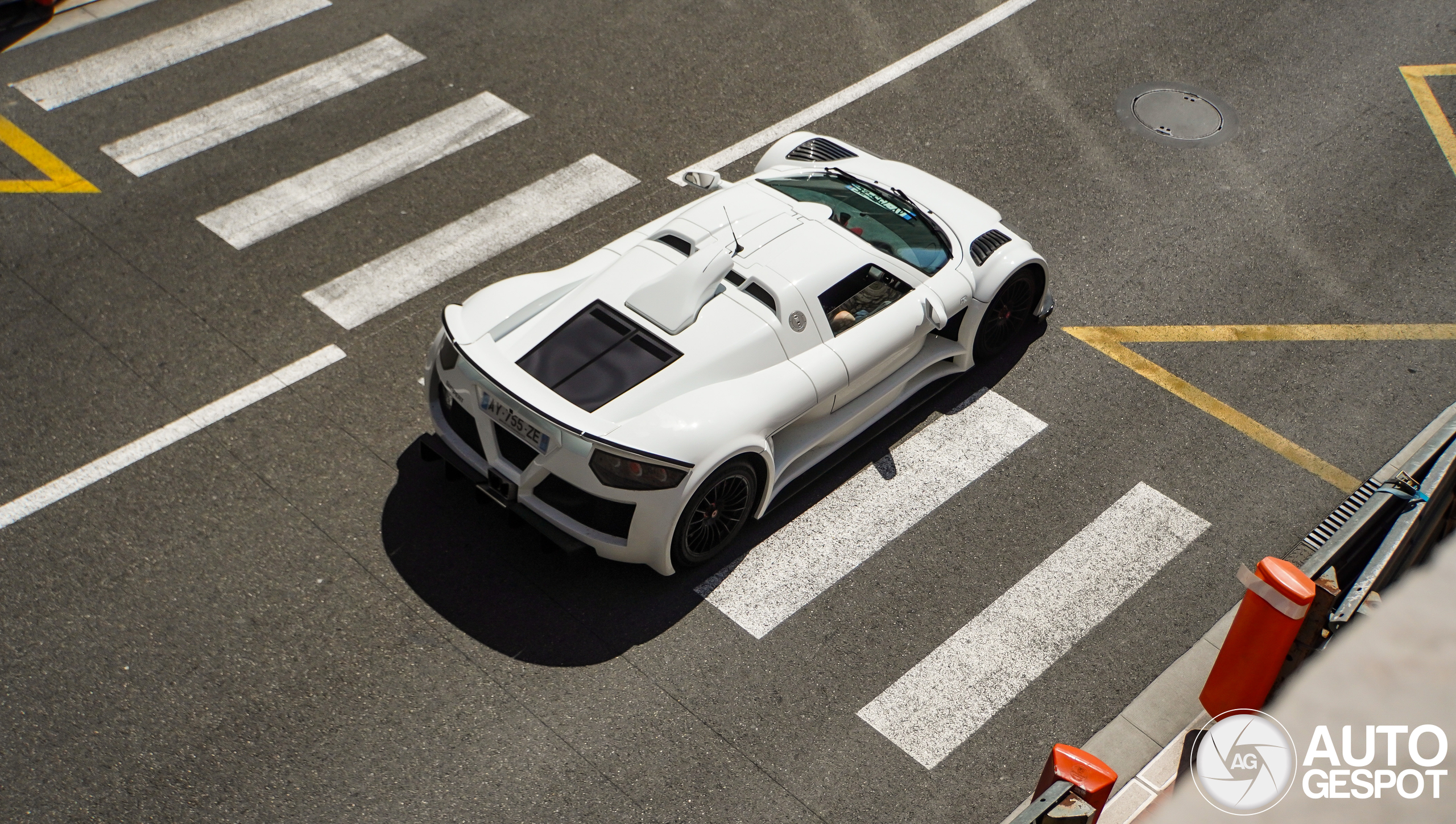 Gumpert Apollo