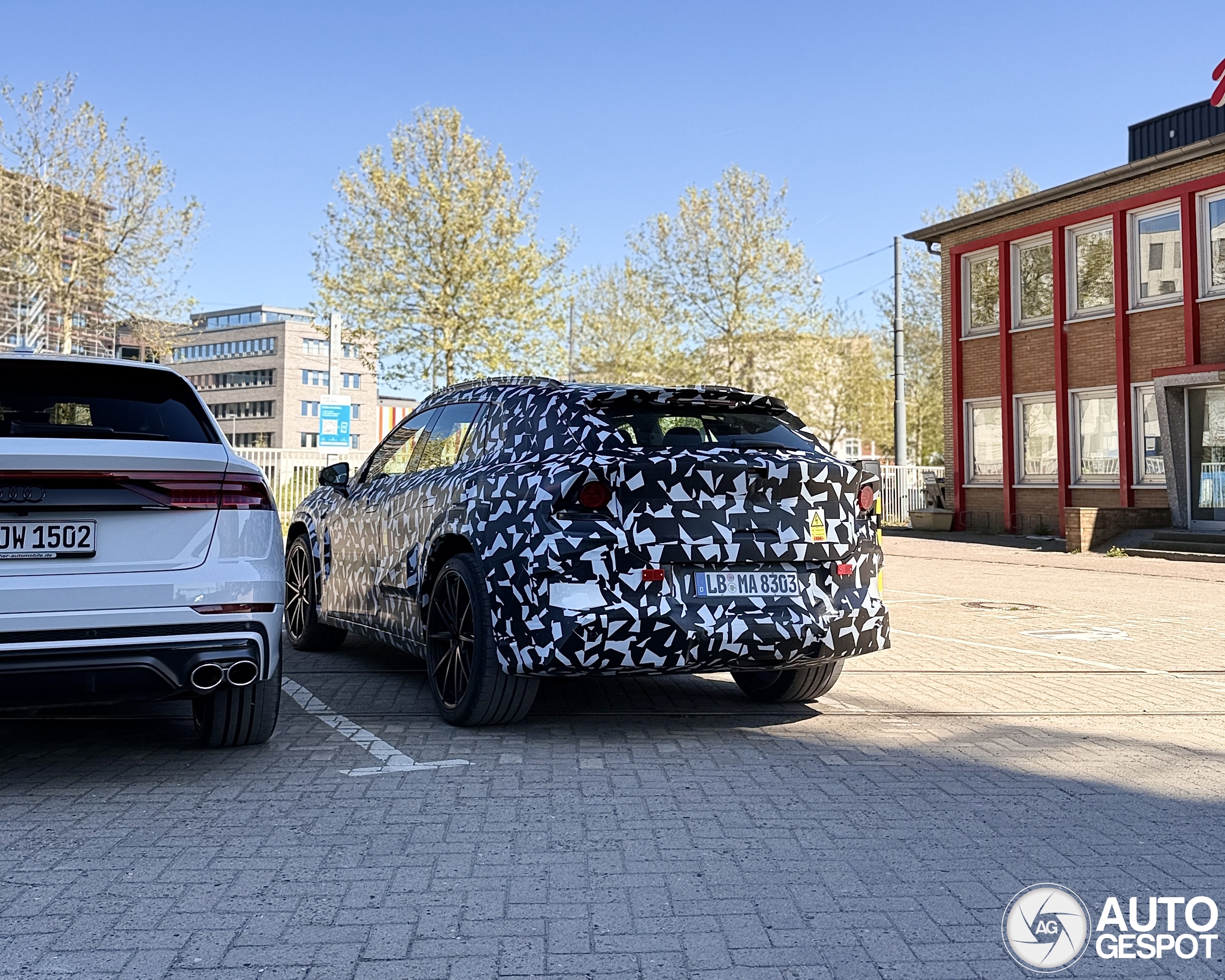 Mercedes-amg gt suv