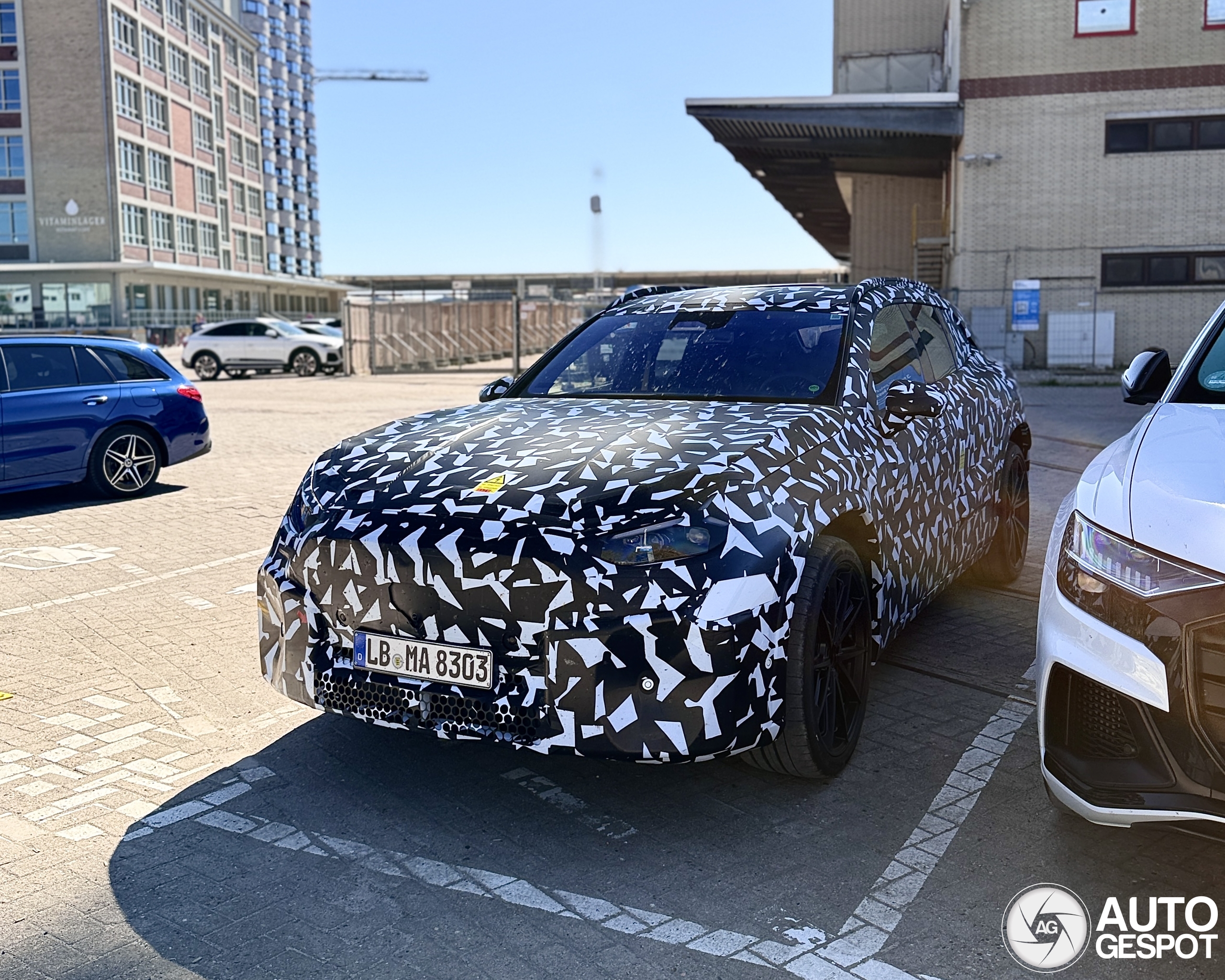 Mercedes-amg gt suv