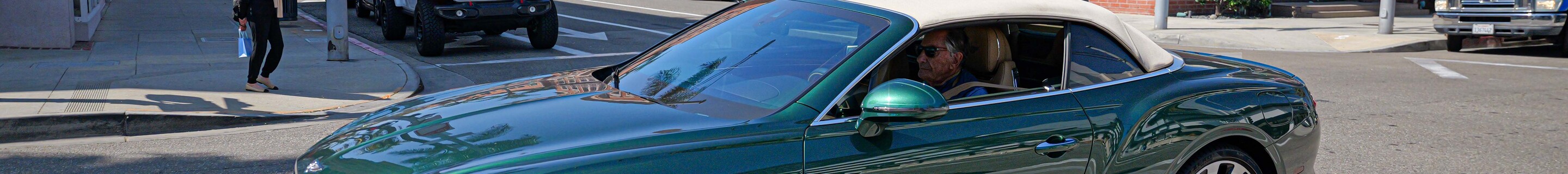Bentley Continental GTC 2025