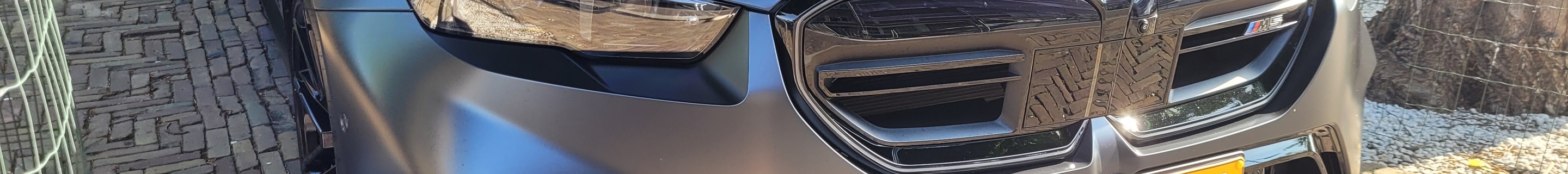 BMW M5 G90