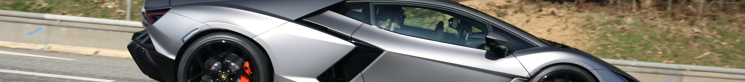 Lamborghini Revuelto