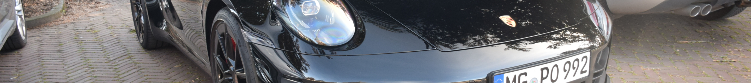 Porsche 992 Carrera 4S Cabriolet MkI