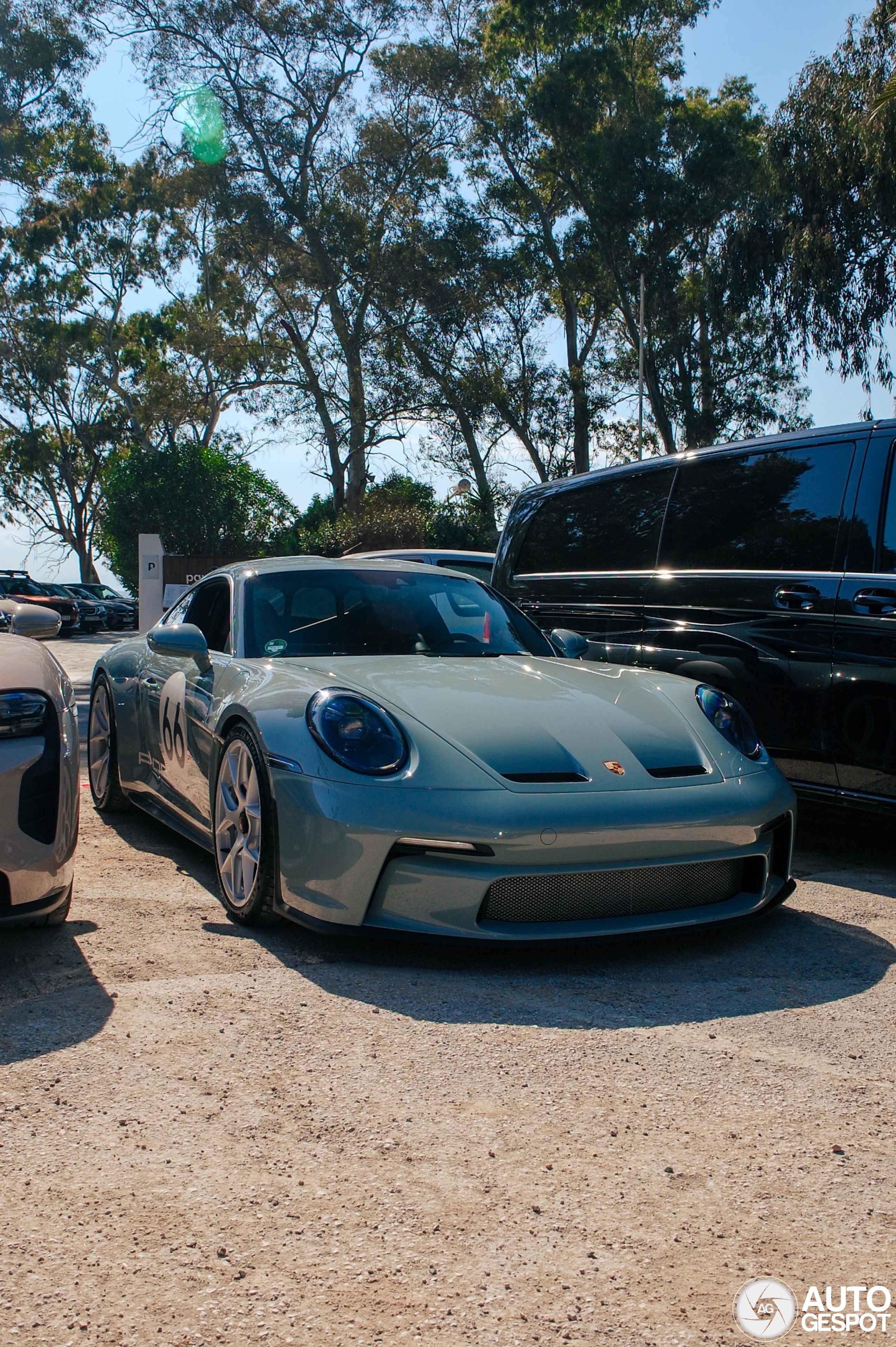 Porsche 992 S/T