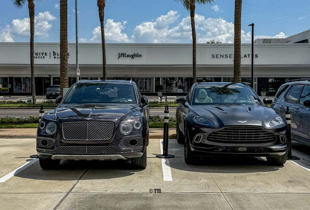 Aston Martin DBX