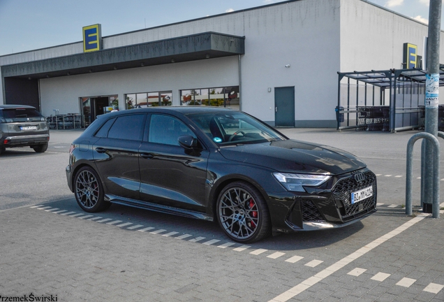 Audi RS3 Sportback 8Y 2025