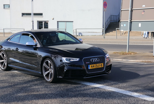 Audi RS5 B8 2012