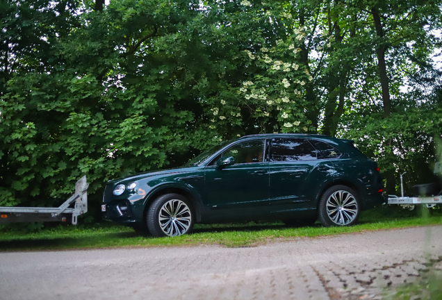 Bentley Bentayga V8 2021
