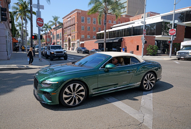 Bentley Continental GTC 2025