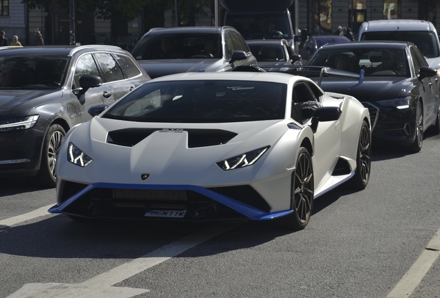 Lamborghini Huracán LP640-2 STO