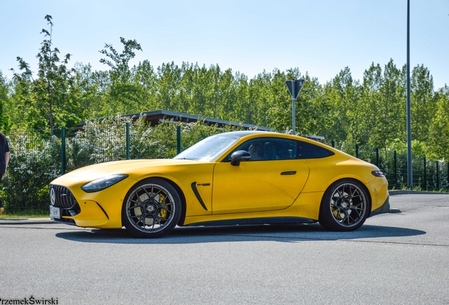 Mercedes-AMG GT 63 C192