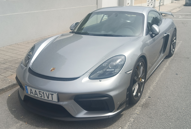 Porsche 718 Cayman GT4