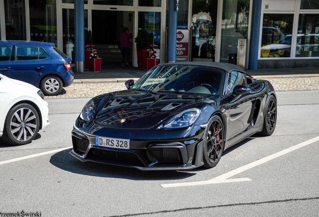 Porsche 718 Spyder RS Weissach Package