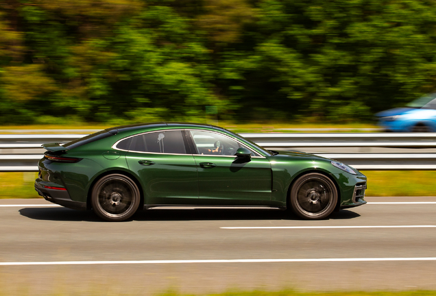 Porsche 972 Panamera Turbo S E-Hybrid
