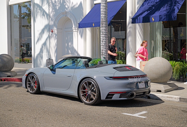 Porsche 992 Carrera 4S Cabriolet MkI
