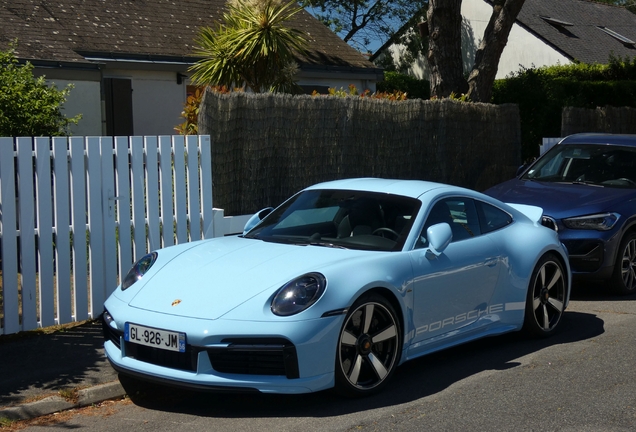 Porsche 992 Sport Classic
