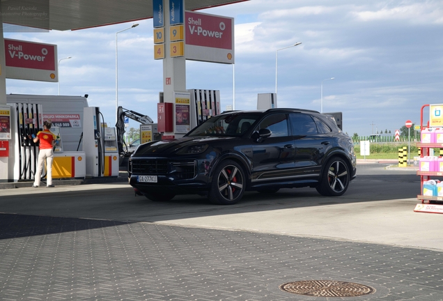 Porsche 9YA Cayenne Turbo E-Hybrid