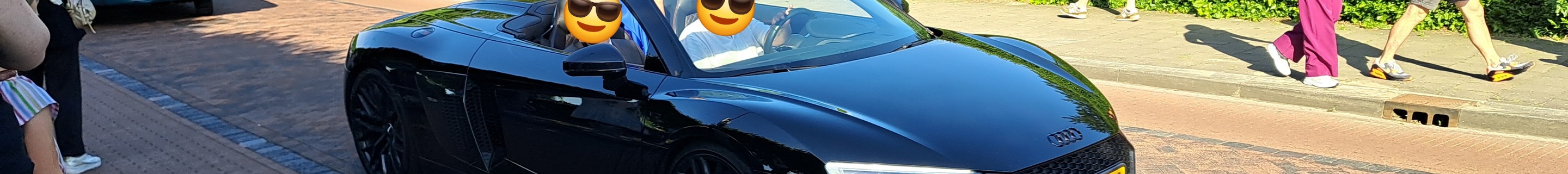 Audi R8 V10 Spyder 2016