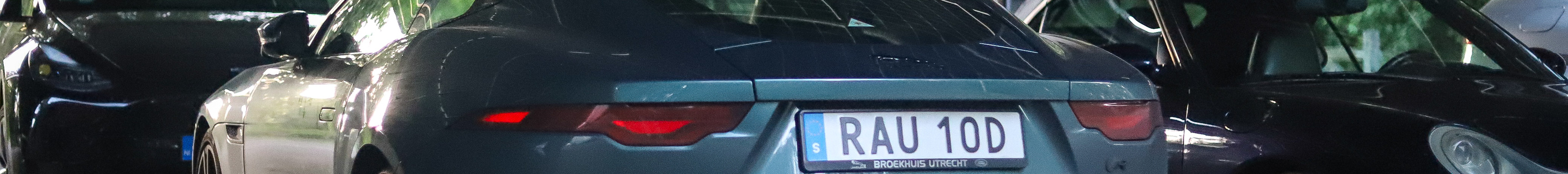 Jaguar F-TYPE R75 Coupé