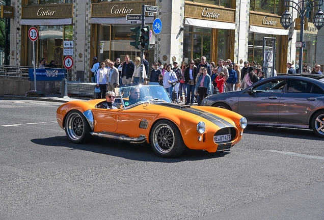 AC Cobra 427
