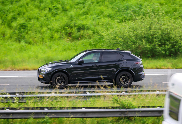 Alfa Romeo Stelvio Quadrifoglio 2020