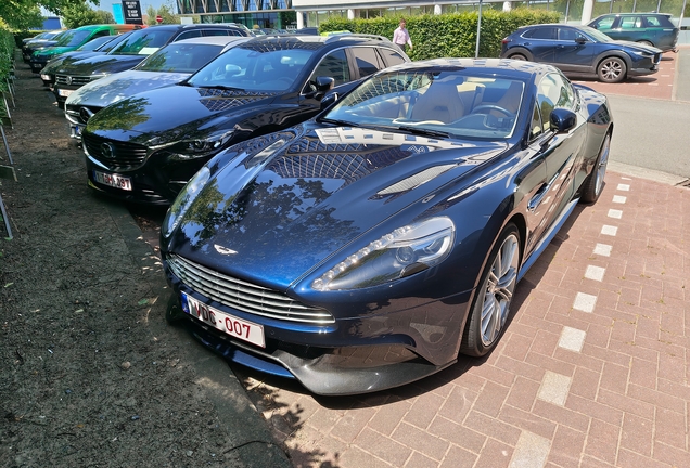 Aston Martin Vanquish 2013