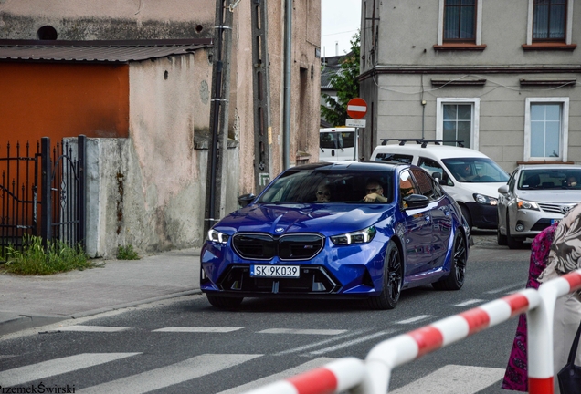 BMW M5 G90