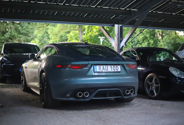 Jaguar F-TYPE R Coupé 2020