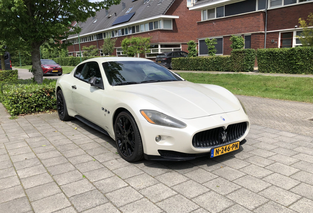 Maserati GranTurismo S MC Sport Line