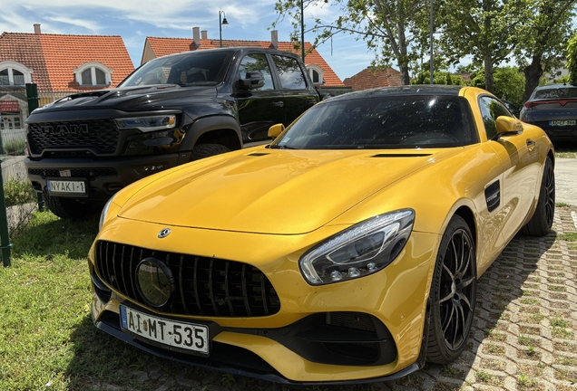 Mercedes-AMG GT C190 2017