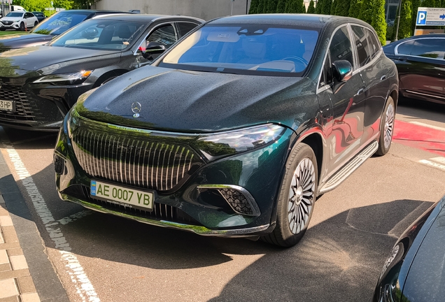 Mercedes-Maybach EQS 680 SUV