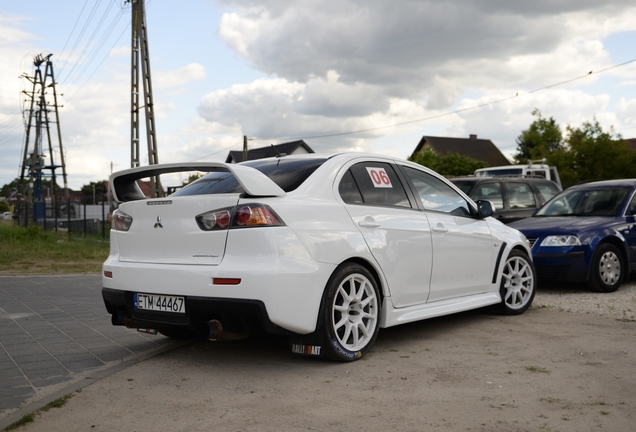 Mitsubishi Lancer Evolution X