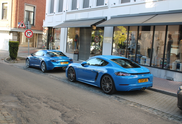 Porsche 718 Cayman S