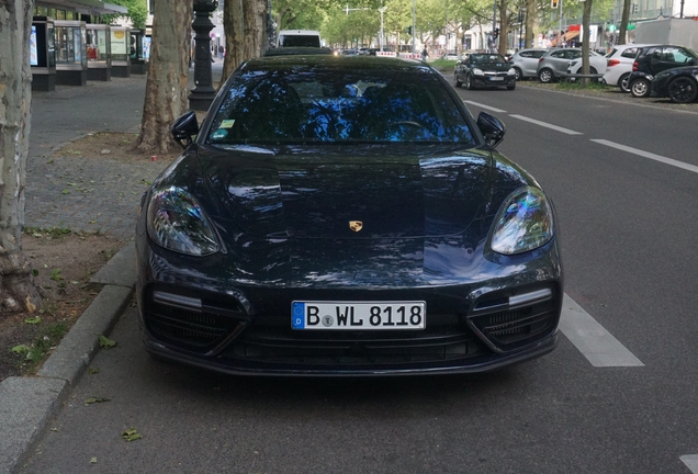 Porsche 971 Panamera Turbo MkI