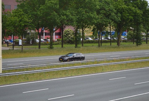 Porsche 971 Panamera Turbo Sport Turismo