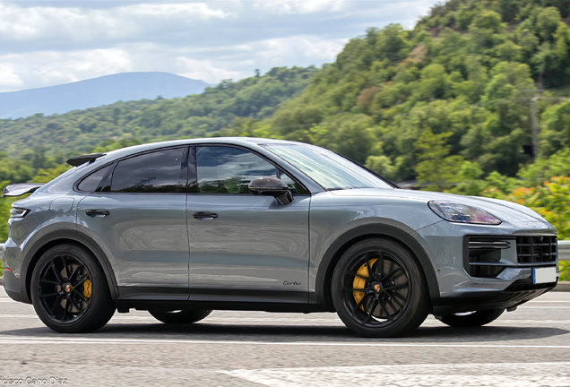 Porsche Cayenne Coupé Turbo E-Hybrid