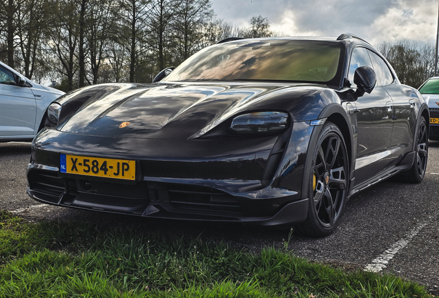 Porsche Taycan Turbo S Cross Turismo MkI