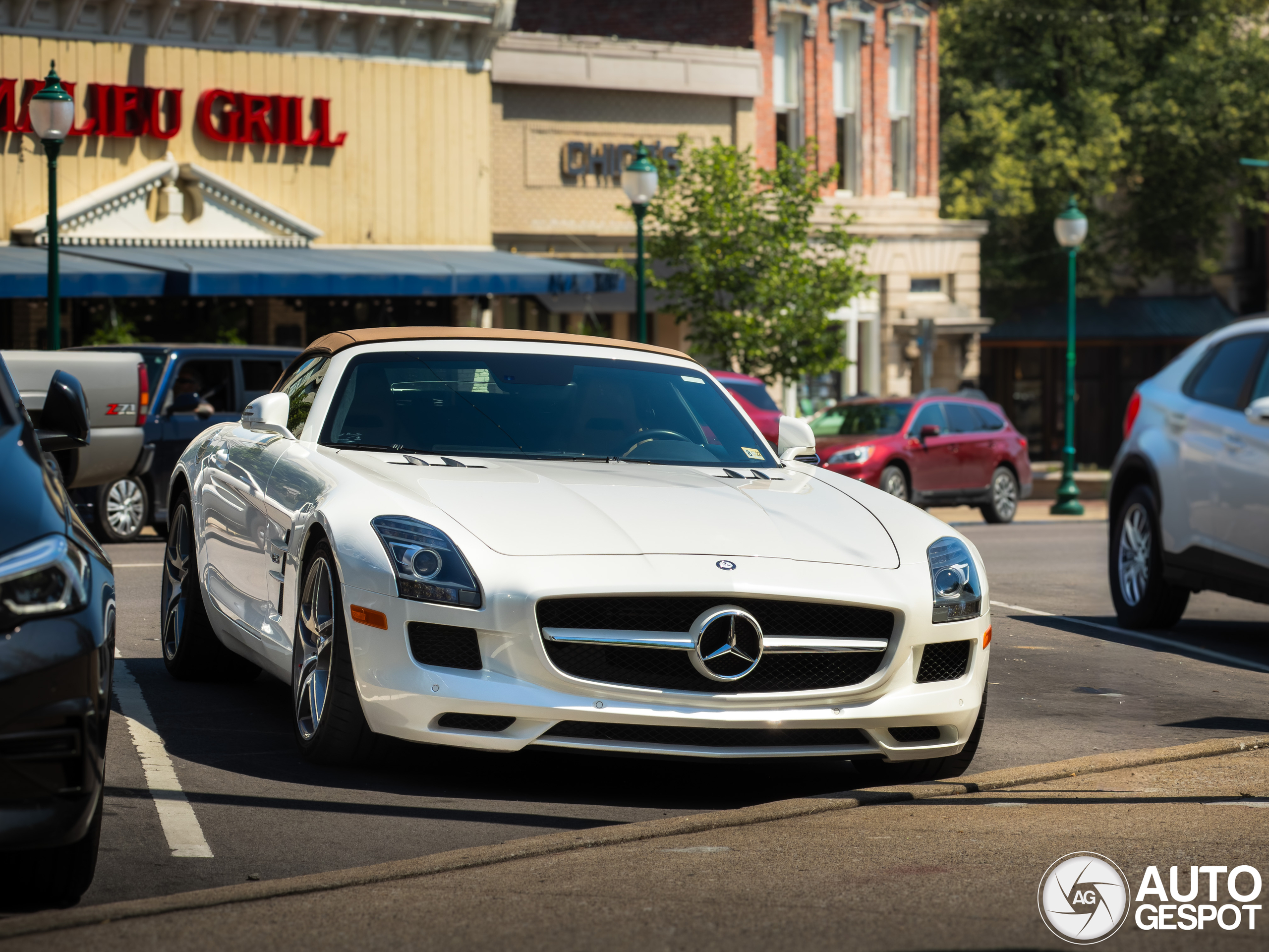Mercedes-Benz SLS AMG Roadster