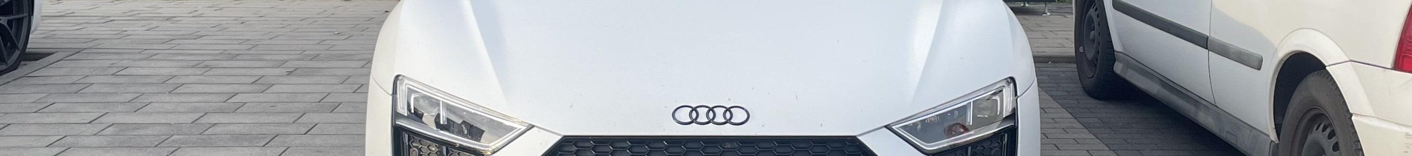 Audi R8 V10 Plus Spyder 2017