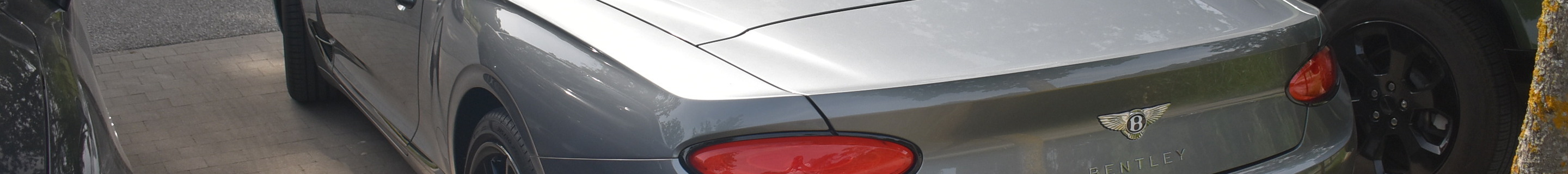 Bentley Continental GTC V8 2020