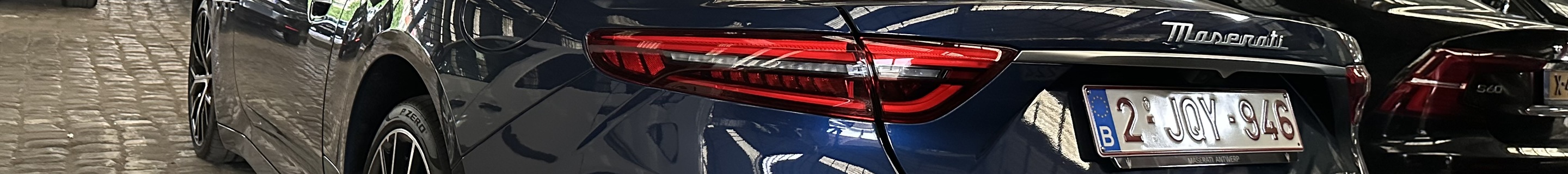 Maserati GranCabrio Modena