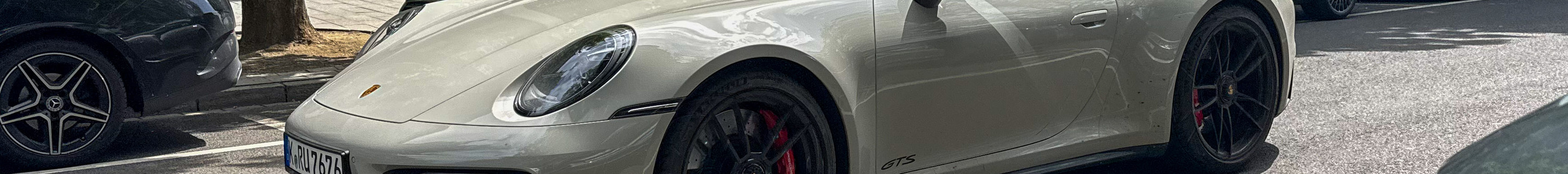 Porsche 992 Carrera 4 GTS Cabriolet MkI